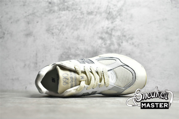 NEW BALANCE 990V2 RUNNING SHOES SEA SALT∕RAIN CLOUD M990TC2