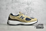 NEW BALANCE 2002R RUNNING SHOES BEIGE/NAVY BLUE/WHITE ML2002R5