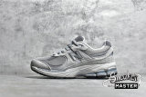 NEW BALANCE 2002 RUNNING SHOES LIGHT GREY/GREY/SILVER ML2002RO