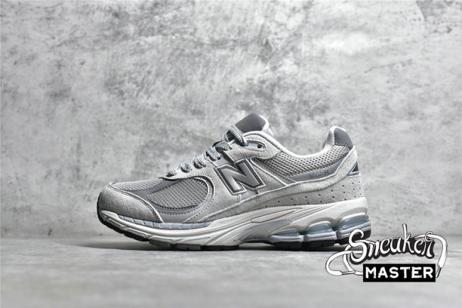 NEW BALANCE 2002 RUNNING SHOES LIGHT GREY/GREY/SILVER ML2002RO