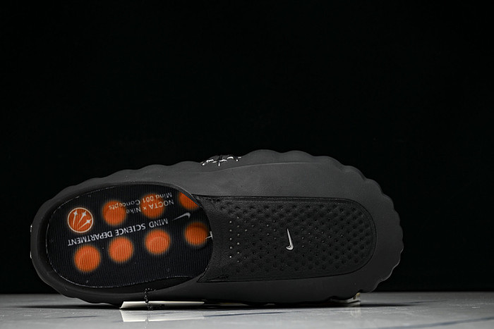 HQ4309-002 MIND 001 MASSAGE SLIPPERS BLACK/BLACK/BLACK