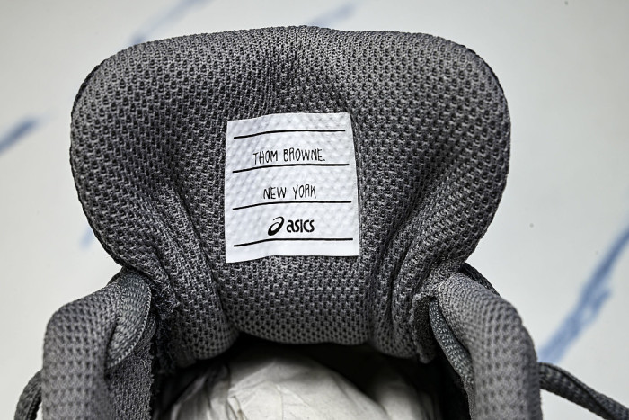 1203B110-020 THOM BROWNE X GEL KAYANO 14 MEN'S AND WOMEN'S CASUAL SHOES DARK GRAY/GREY