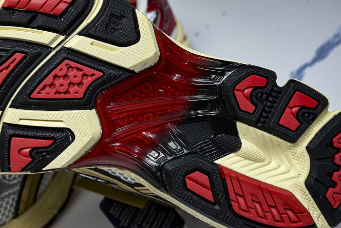 1203A692-100 GEL KAYANO 14 SPORTY AND CASUAL BREATHABLE RUNNING SHOES RED/REDNESS