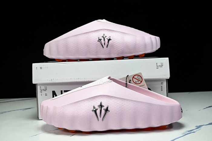 HQ4309-611 MIND 001 MASSAGE SLIPPERS PINK/PINK/PINK