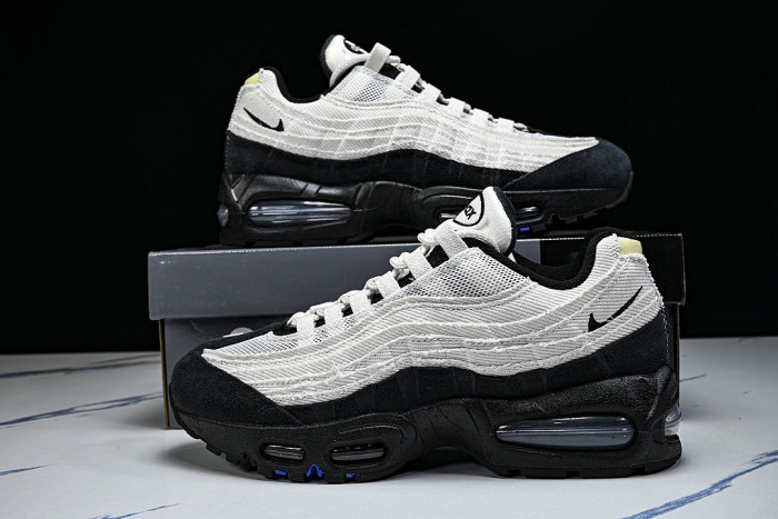 IQ0284-010 AIR MAX 95 RETRO SHOCK ABSORBING AIR CUSHIONED RUNNING SHOES LIGHT GRAY/GREY