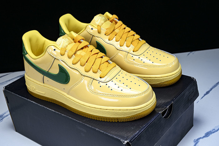 IO4489-700 AIR FORCE 1 07 LOW CASUAL SNEAKERS YELLOW/LIGHT YELLOW