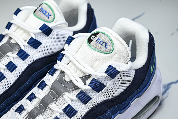 IH7855-100 AIR MAX 95 RETRO SHOCK ABSORBING AIR CUSHIONED RUNNING SHOES NAVY BLUE/WHITE