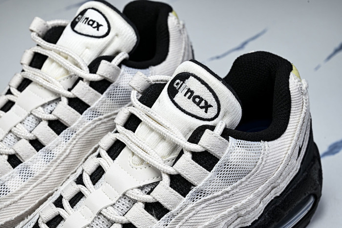 IQ0284-010 AIR MAX 95 RETRO SHOCK ABSORBING AIR CUSHIONED RUNNING SHOES LIGHT GRAY/GREY