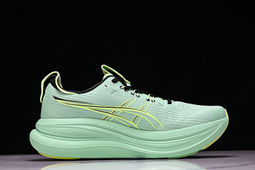 1011C127-300 GEL NIMBUS 28 LOW-TOP RUNNING SHOES VITAL GREEN/ILLUMINATE GREEN