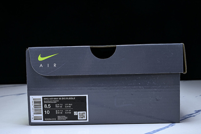 IQ0284-010 AIR MAX 95 RETRO SHOCK ABSORBING AIR CUSHIONED RUNNING SHOES LIGHT GRAY/GREY