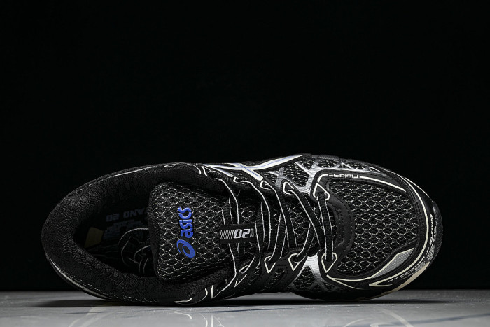 1203A388-001 GEL-KAYANO 20 BLACK/PURE SILVER