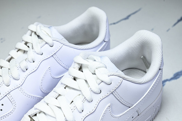 CW2288-111 AIR FORCE 1 LOW 07 WHITE/WHITE/WHITE