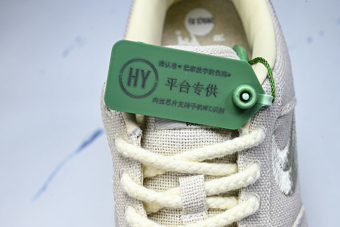 CZ9084-200 AIR FORCE 1 07 LOW CASUAL SNEAKERS WHITE/WHITE/WHITE