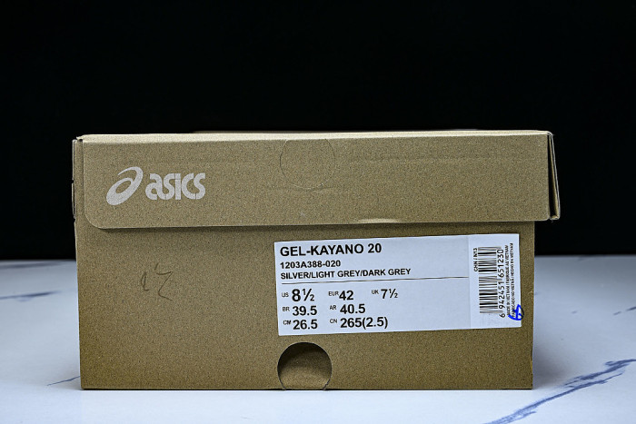 1203A388-020 GEL-KAYANO 20 GRAVEL/PURE SILVER