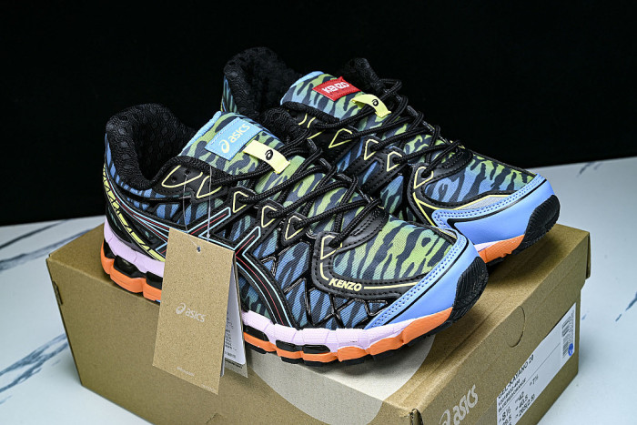 1201B032-400 GEL-KAYANO 20 DIGITAL AQUA/BLACK