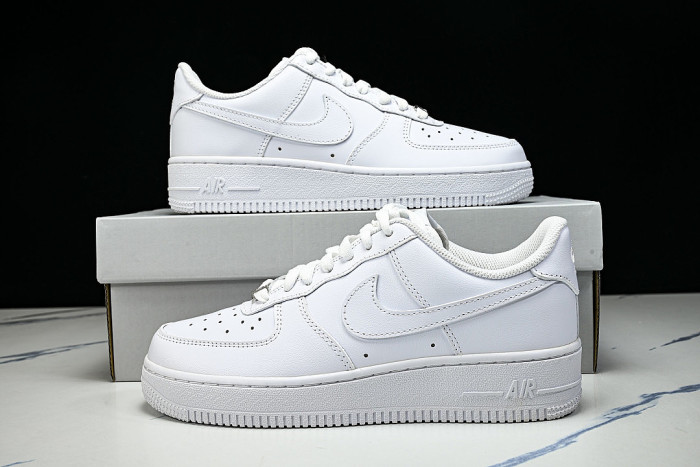 CW2288-111 AIR FORCE 1 LOW 07 WHITE/WHITE/WHITE