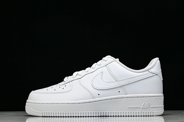 CW2288-111 AIR FORCE 1 LOW 07 WHITE/WHITE/WHITE