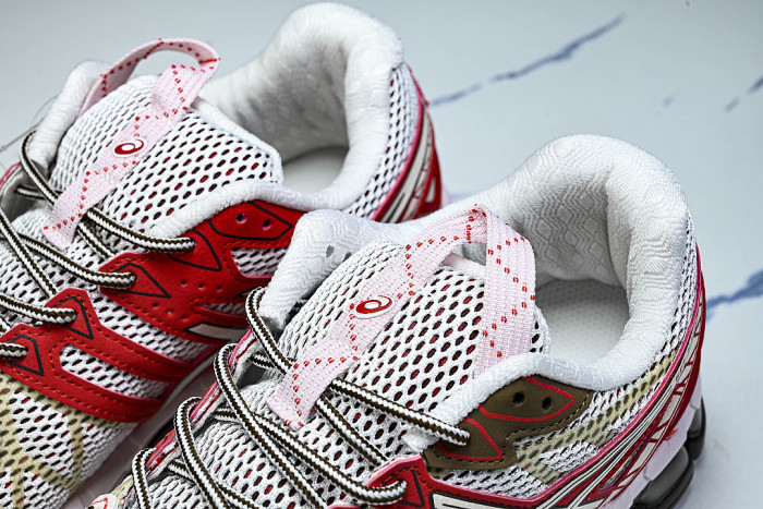 1203A456-700 UB9-S GEL-KAYANO 20 CRYSTAL PINK/CLASSIC RED