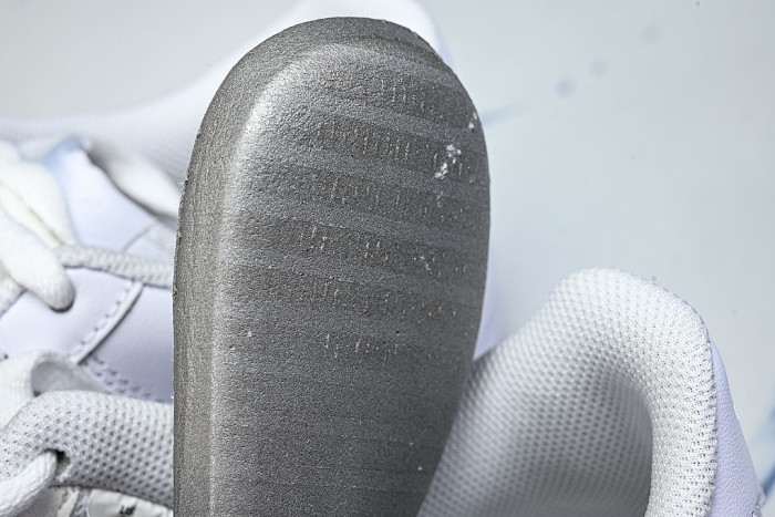 CW2288-111 AIR FORCE 1 LOW 07 WHITE/WHITE/WHITE