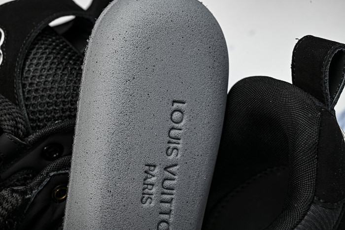 LEATHER CASUAL SPORTS SHOES BLACK/BLACK/BLACK