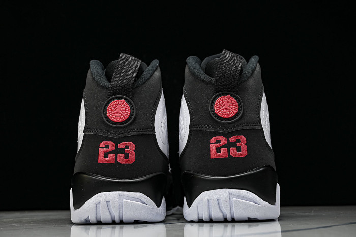 IX6179-100 JORDAN 9 RETRO WHITE/TRUE RED/BLACK