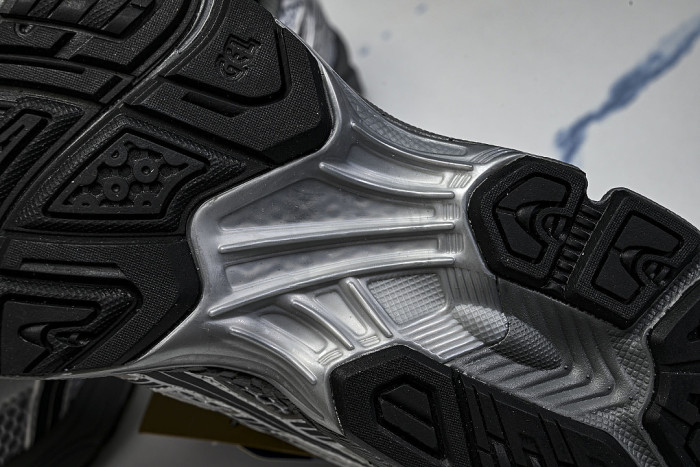 1203A706-020 GEL KAYANO 14 SPORTY AND CASUAL BREATHABLE RUNNING SHOES GREY/DARK GRAY