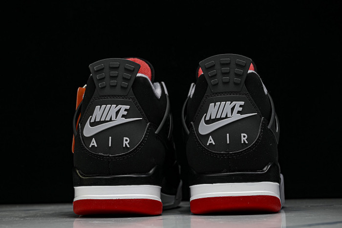 IX8180-001 JORDAN 4 RETRO OG BLACK/CEMENT GREY/SUMMIT WHITE/FIRE RED