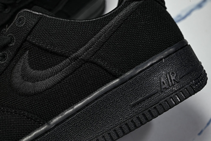 CZ9084-001 AIR FORCE 1 07 LOW CASUAL SNEAKERS BLACK/BLACK/BLACK
