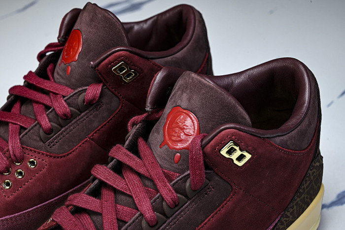 IO7744-600 JORDAN 3 RETRO PRM TEAM RED/METALLIC GOLD/BURGUNDY CRUSH/COCONUT MILK/MAUVE/GYM RED