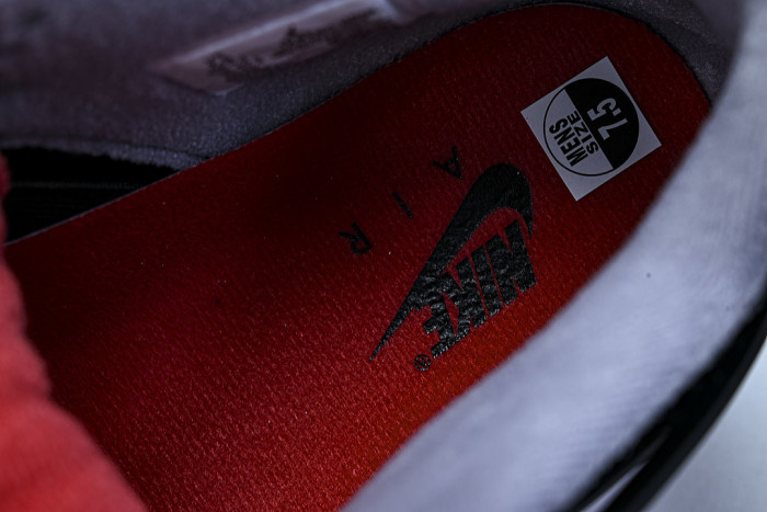 IX8180-001 JORDAN 4 RETRO OG BLACK/CEMENT GREY/SUMMIT WHITE/FIRE RED