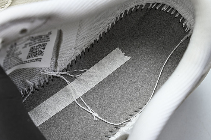 HQ6998-100 JORDAN 1 RETRO LOW OG SAIL/SAIL/UNIVERSITY RED