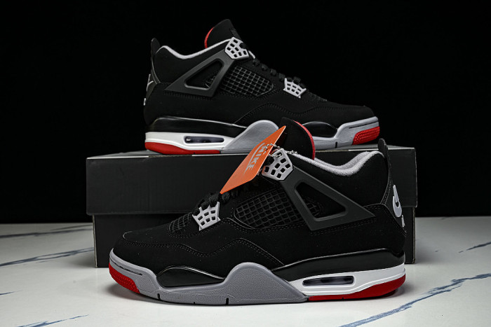 IX8180-001 JORDAN 4 RETRO OG BLACK/CEMENT GREY/SUMMIT WHITE/FIRE RED