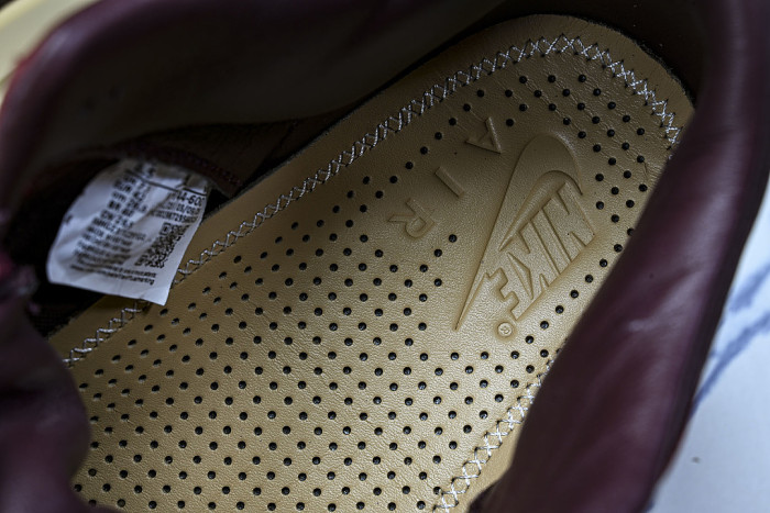 IO7744-600 JORDAN 3 RETRO PRM TEAM RED/METALLIC GOLD/BURGUNDY CRUSH/COCONUT MILK/MAUVE/GYM RED