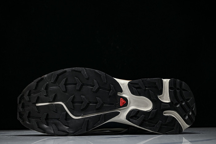 471366-28 XT-6 OUTDOOR TRAIL RUNNING SHOES GREY/BLACK/BROWN