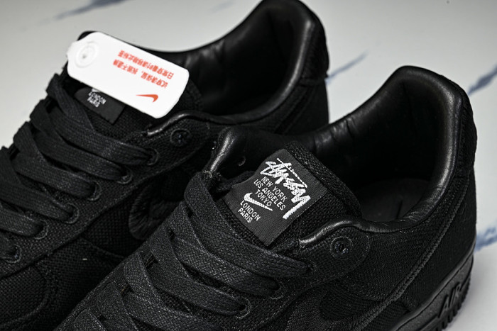 CZ9084-001 AIR FORCE 1 07 LOW CASUAL SNEAKERS BLACK/BLACK/BLACK