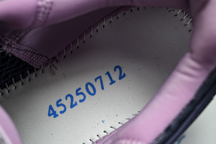 1042A221-500 COURT FF 3 CLAY INDIGO FOG/WHITE