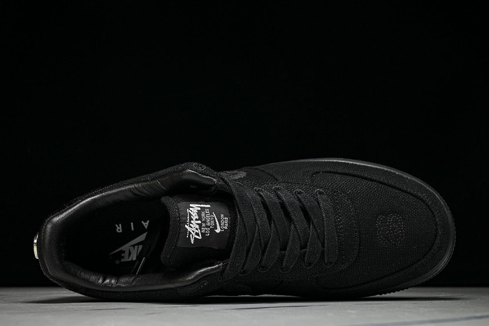 CZ9084-001 AIR FORCE 1 07 LOW CASUAL SNEAKERS BLACK/BLACK/BLACK