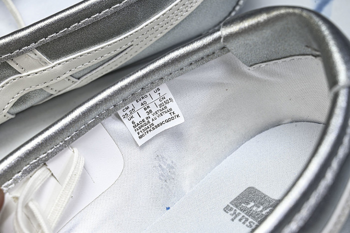 1182A754-020 GYMNARINA SILVER/CREAM