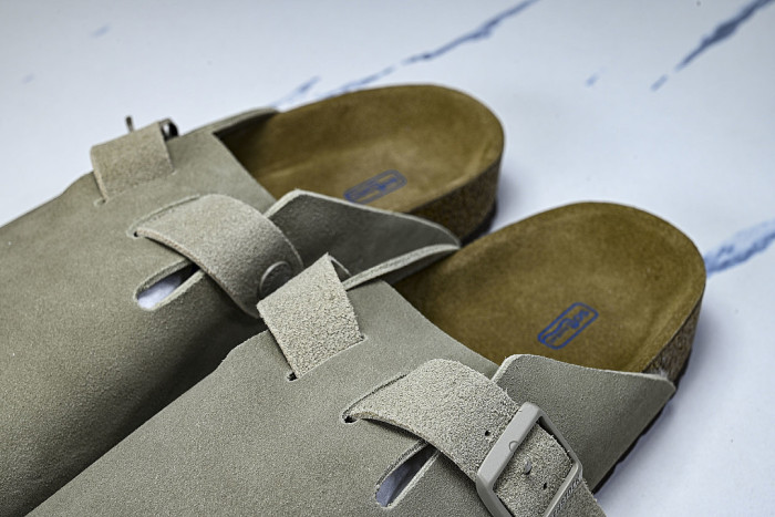 BOSTON SOFT FOOTBED HALF-SLIP-ON SANDALS KHAKI/KHAKI/KHAKI