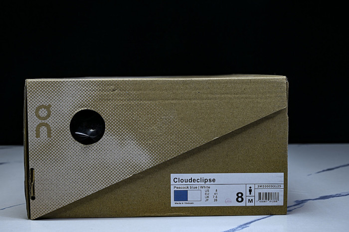 3MD30093125 ON RUNNING CLOUDECLIPSE NIAGARA/IVORY