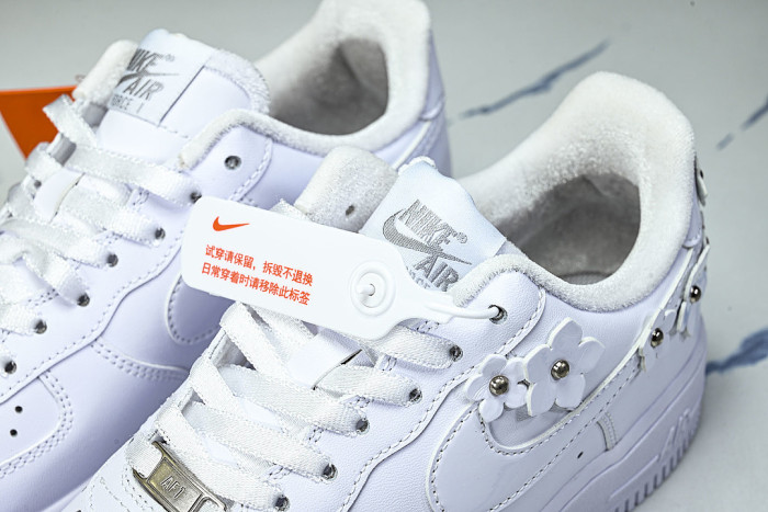 IR8637-100 AIR FORCE 1 LOW 07 CASUAL SNEAKERS WHITE/WOLF GREY/METALLIC SILVER/WHITE
