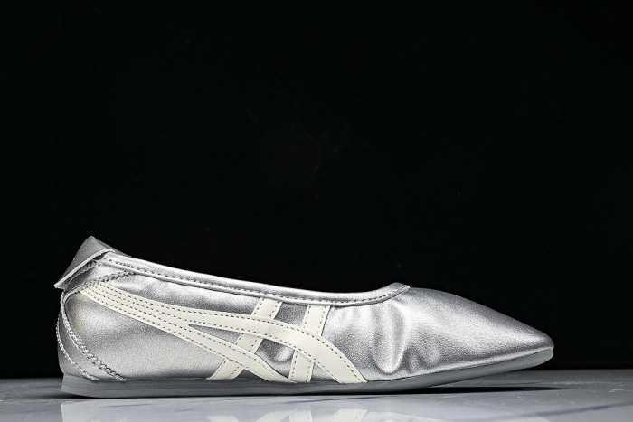 1182A754-020 GYMNARINA SILVER/CREAM