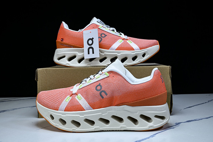 3MD30090914 ON RUNNING CLOUDECLIPSE FLAME/IVORY