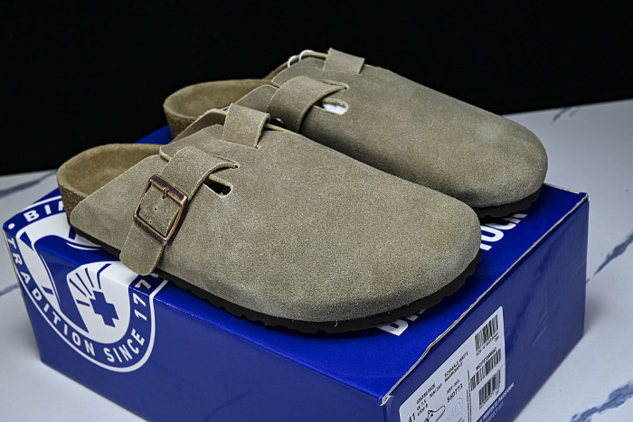 BOSTON SOFT FOOTBED HALF-SLIP-ON SANDALS BROWN/BROWN/BROWN