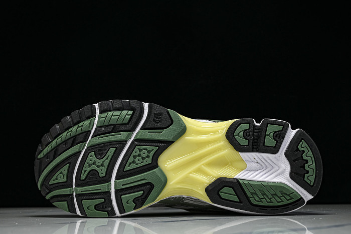 1201A019-107 GEL-KAYANO 14 WHITE/SLATE GREY