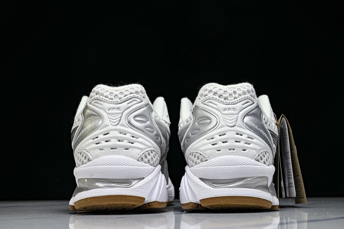 1203A727-100 GEL-KAYANO 14 WHITE/PURE SILVER