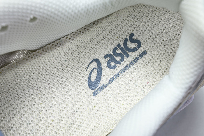1203A537-115 GEL-KAYANO 14 WHITE/LIGHT NAVY