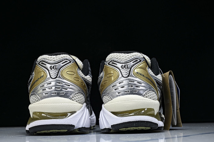 1203A537-200 GEL KAYANO 14 SPORTY AND CASUAL BREATHABLE RUNNING SHOES GOLDEN/WHITE