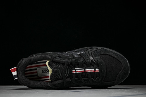 1203B110-001 GEL-KAYANO 14 BLACK/BLACK