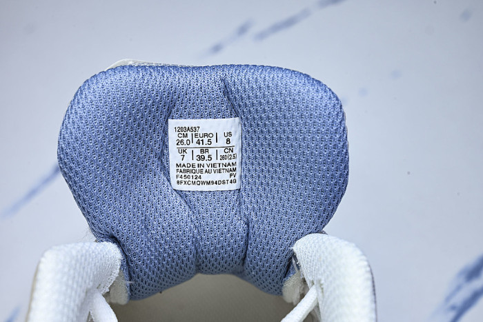 1203A537-115 GEL-KAYANO 14 WHITE/LIGHT NAVY